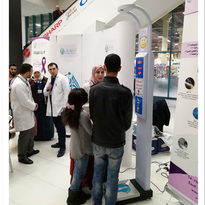 Machine de pesage de la taille et de l' IMC à base de pièces de monnaie