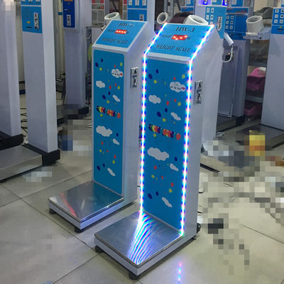 Machine de vente personnalisée à l'échelle de la pharmacie fonctionnant à la pièce pour 27 kg / 30 kg N.W / G.W.