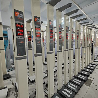 Clinique en acier échelle ultrasonique hauteur et poids IMC pharmacie échelle à pièces opérée