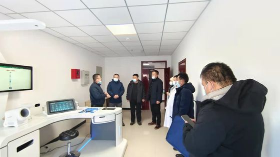 Machine d'examen physique multifonctionnelle HW-V9000 avec écran LCD tactile complet de 32 pouces