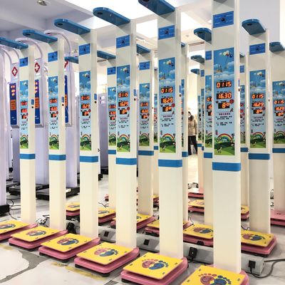Échelle avancée de chaise pour enfants pour une surveillance précise de la taille et du poids dans les hôpitaux