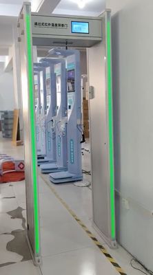 Porte de mesure précise de la température corporelle avec une distance de mesure de 0,3 à 0,5 mètre
