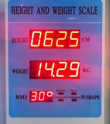 Machine à vendre de l'IMC à pièce pour la mesure personnalisée du poids corporel et de la hauteur