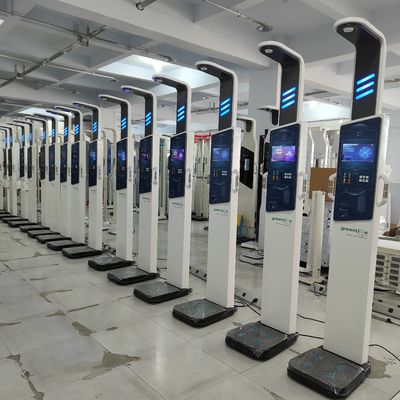 10.2&quot; Analyseur de la santé des graisses corporelles à écran tactile LCD pour la construction en acier de centres de remise en forme