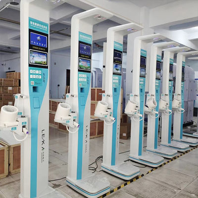 Échelle de mesure de la graisse corporelle en acier à auto-service médical avec analyseur d'IMC de haute précision