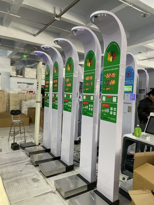 Affichage à LED échelle ultrasonique pour une mesure précise de la hauteur et une plage de poids de 8 à 500 kg