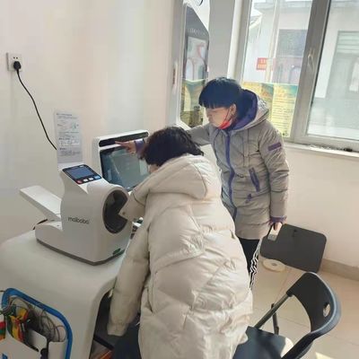 Télésanté Station de contrôle du corps tout en un avec échelle de hauteur et de poids par ultrasons