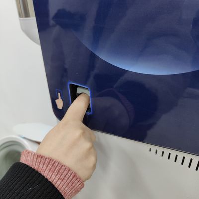 Mesures précises avec 47 kg N.W. Échelle médicale intelligente de hauteur et de poids
