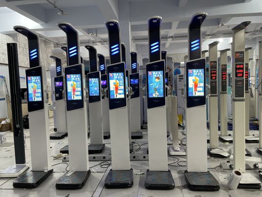 19 pouces Android Health Kiosk Centre de santé en acier Machine d' IMC avec analyseur de graisse corporelle