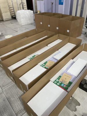 Affichage à LED couleur personnalisé Pièce opérée Poids corporel Échelle de hauteur pour pharmacie