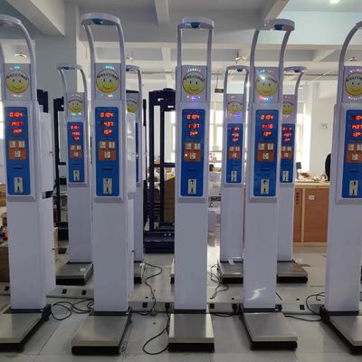 Échelle de mesure de l'IMC de la taille et du poids HW-600 Fonction et support personnalisé pour ODM
