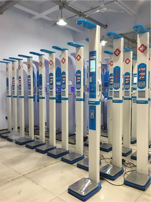 Pharmacie analyse électronique de la composition corporelle échelle de l' IMC pour l' équilibre de la taille et du poids